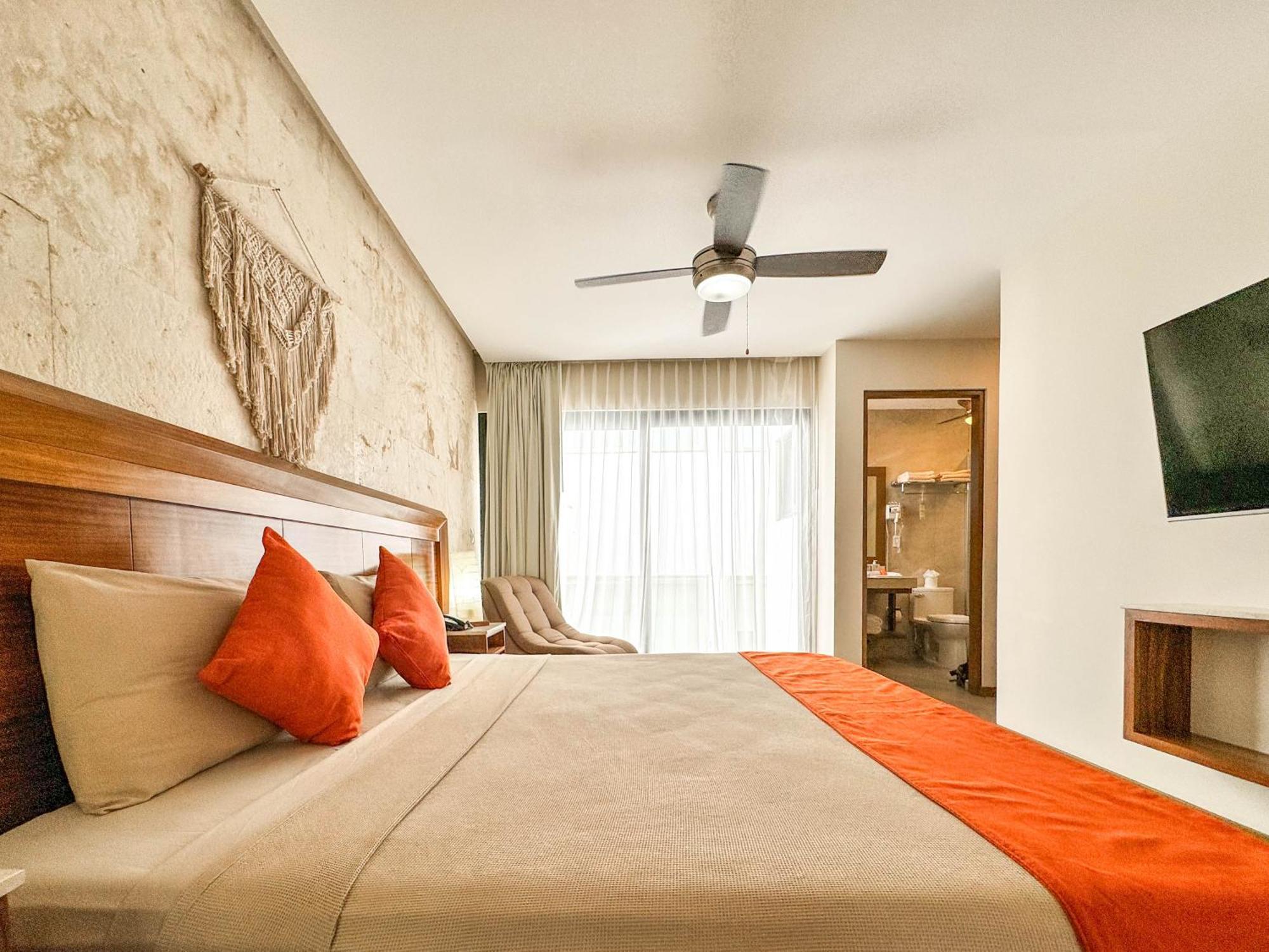 Grand Fifty Suites Плайя-дель-Кармен Екстер'єр фото