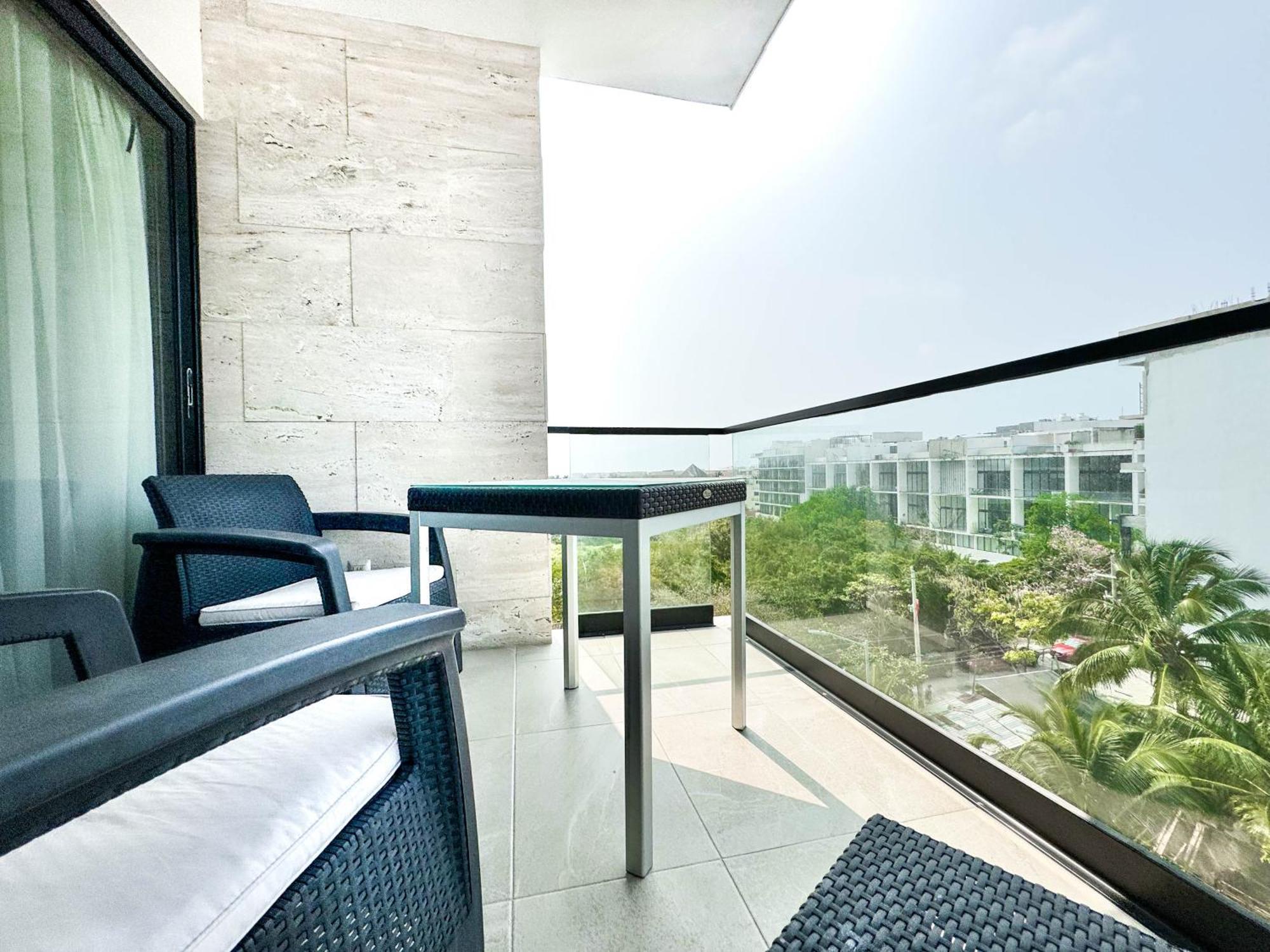 Grand Fifty Suites Плайя-дель-Кармен Екстер'єр фото