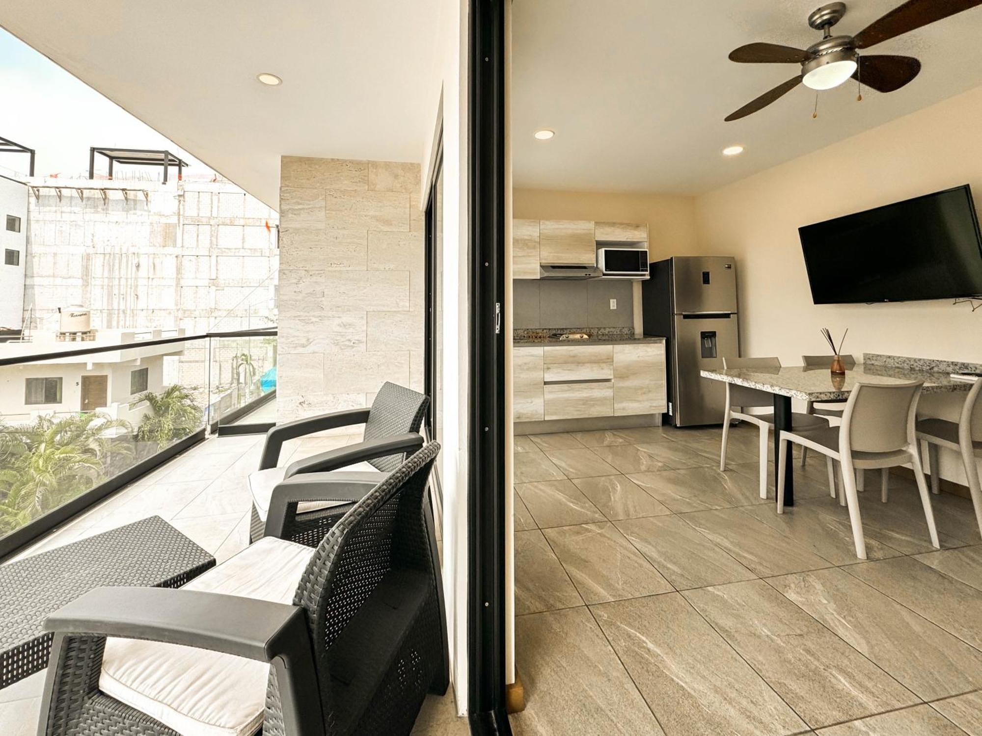 Grand Fifty Suites Плайя-дель-Кармен Екстер'єр фото